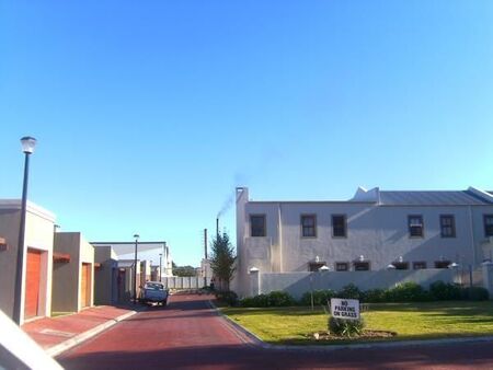 2 Bedroom Townhouse in Wellington North