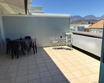 2 Bedroom Apartment in Strand Central