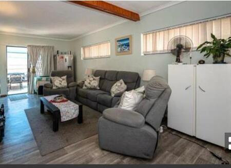 2 Bedroom Townhouse in Strand South