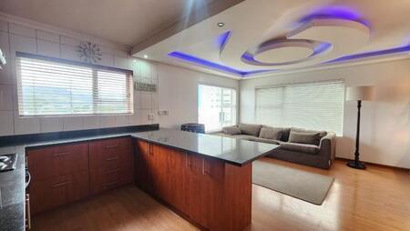 2 Bedroom Apartment in Strand North