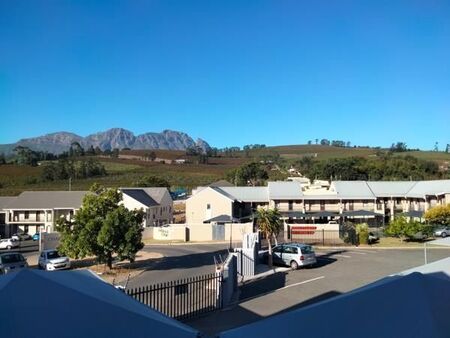 2 Bedroom Apartment in Klein Welgevonden