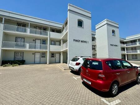 2 Bedroom Apartment in Nuutgevonden