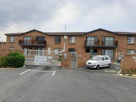 2 Bedroom Apartment in Gordons Bay Central