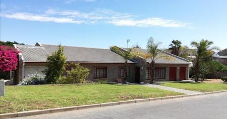 4 Bedroom House in Springbok