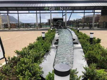 2 Bedroom Apartment in Gordons Bay Central