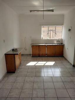 1 Bedroom Flat in Klisserville