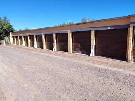 1 Bedroom Townhouse in Postmasburg