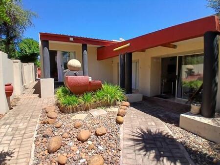 1 Bedroom Apartment in Kuruman