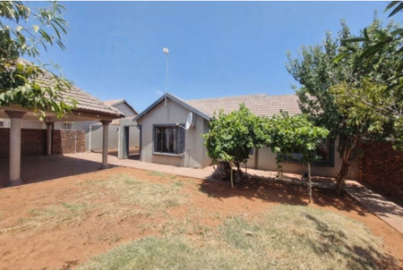 3 Bedroom House in Kathu