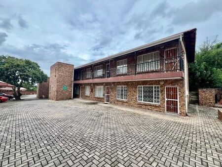 2 Bedroom Apartment in Sonheuwel