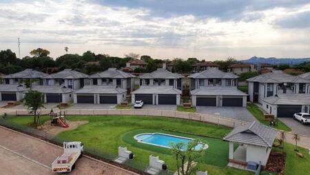 3 Bedroom House in Stonehenge