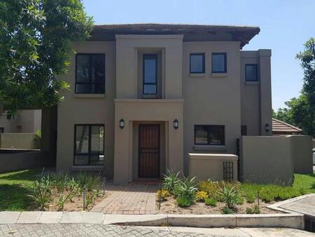 3 Bedroom Townhouse in Riverside Park