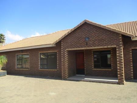 4 Bedroom House in Lydenburg