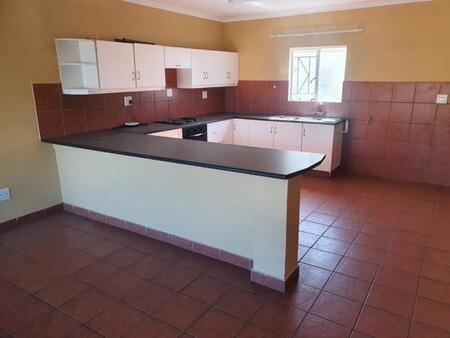 3 Bedroom Apartment in Lydenburg