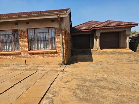 4 Bedroom House in Thohoyandou