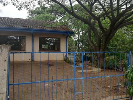 1 Bedroom Apartment in Louis Trichardt