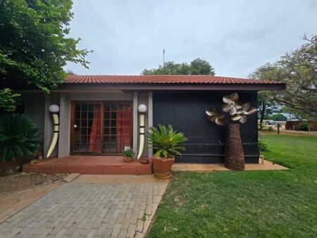 5 Bedroom House in Lephalale (Ellisras)
