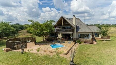 4 Bedroom House in Zebula Golf Estate