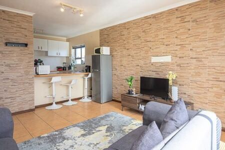 2 Bedroom Apartment in Parklands