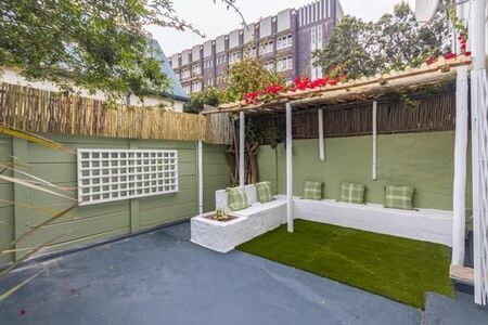 2 Bedroom Townhouse in Wynberg Upper