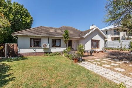 3 Bedroom House in Meadowridge