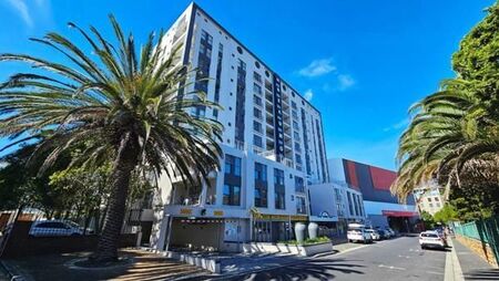 2 Bedroom Apartment in Claremont Upper