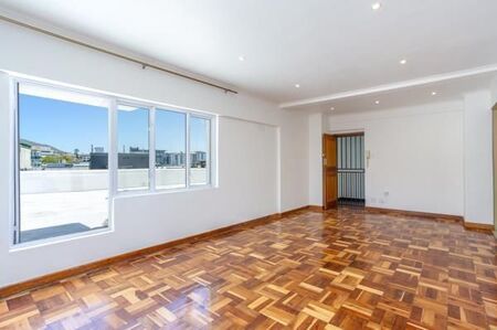 2 Bedroom Apartment in Claremont Upper
