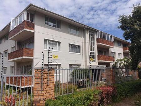 1 Bedroom Apartment in Rosebank