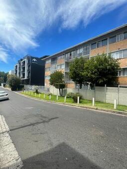 1 Bedroom Apartment in Rondebosch
