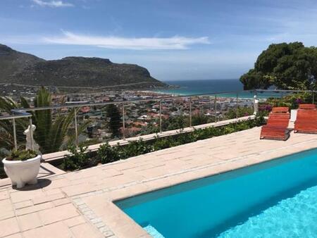 4 Bedroom House in Fish Hoek