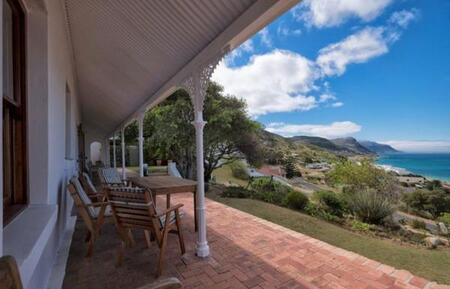 3 Bedroom House in Simons Town
