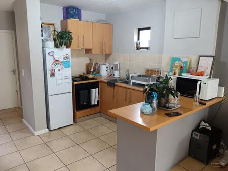 2 Bedroom Duplex in Burgundy Estate