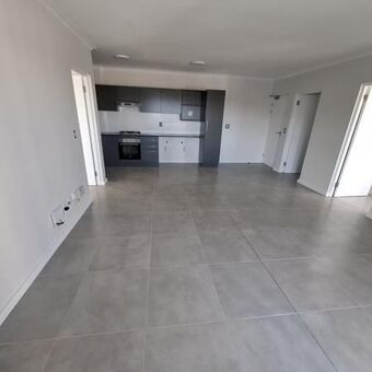 2 Bedroom Apartment in Burgundy Estate