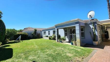 4 Bedroom House in Milnerton Ridge