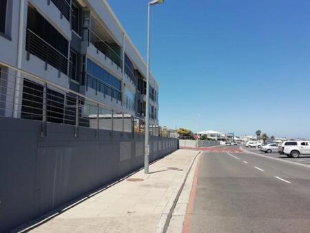 3 Bedroom Apartment in Melkbosstrand