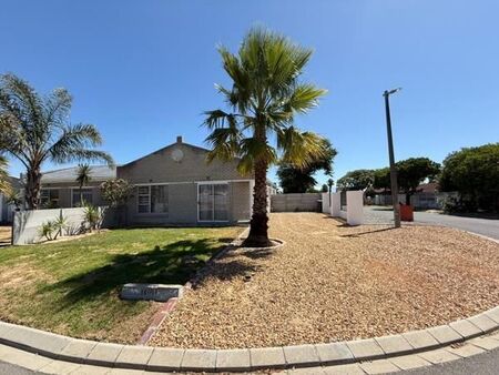 2 Bedroom House in Rustdal