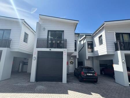 3 Bedroom Cluster in Hout Bay and surrounds