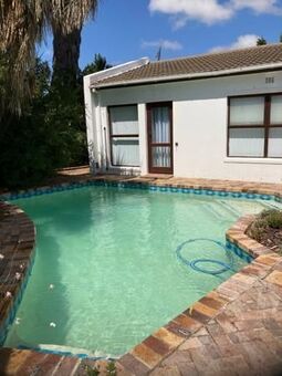 3 Bedroom House in Edgemead