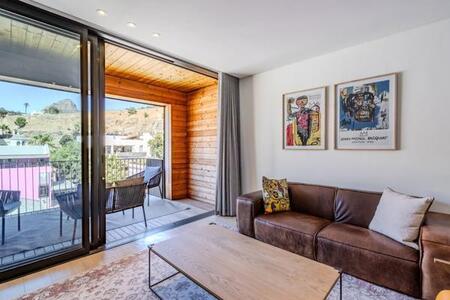 2 Bedroom Apartment in De Waterkant