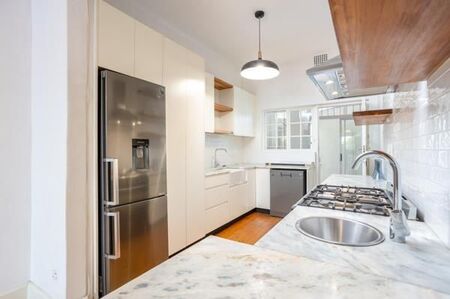 3 Bedroom Apartment in Oranjezicht