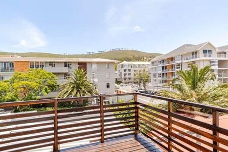 2 Bedroom House in Gardens