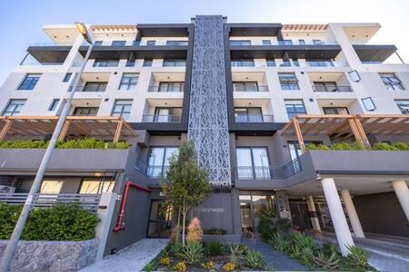 2 Bedroom Apartment in Observatory