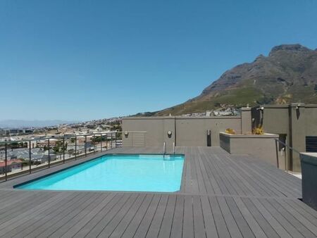 1 Bedroom Apartment in Zonnebloem