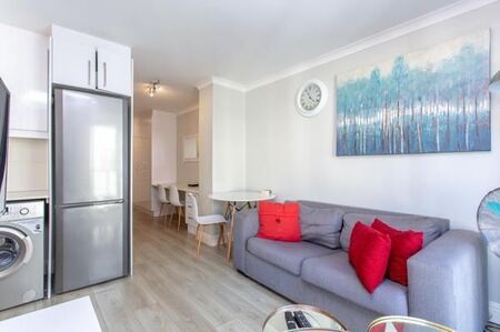 1 Bedroom Apartment in Observatory