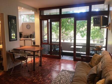 Studio apartment in Cape Town City Centre