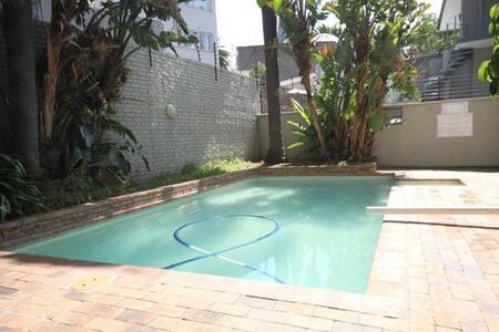 1 Bedroom Apartment in Gardens