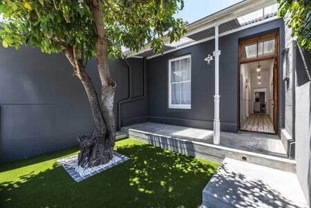 5 Bedroom House in Woodstock