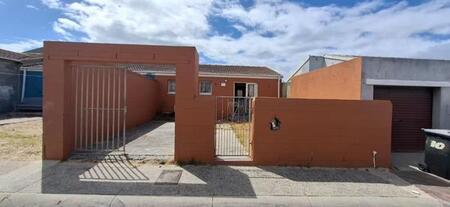 2 Bedroom House in Rocklands