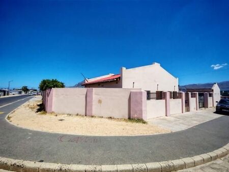 2 Bedroom House in Retreat