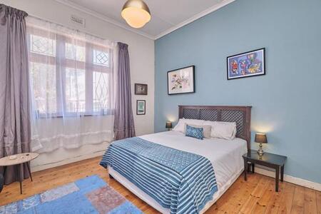 1 Bedroom House in Boston